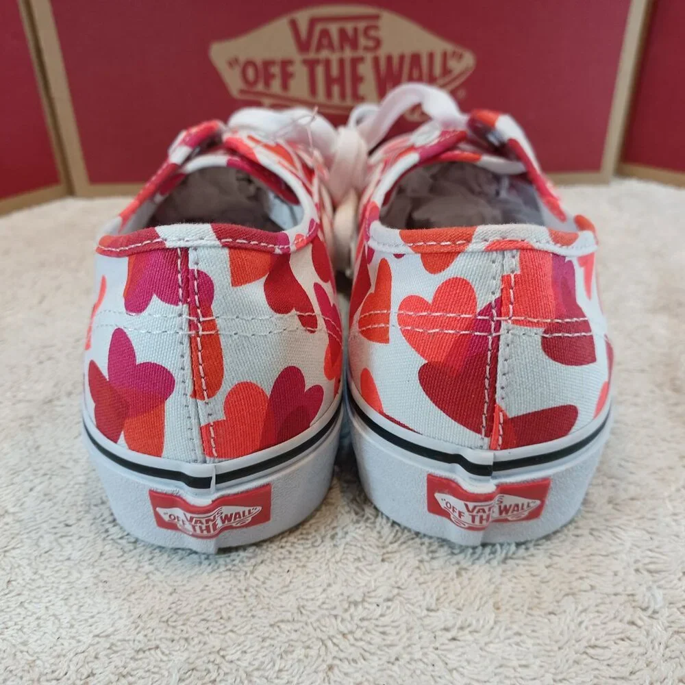 Vans Men's 4 / Women's 5.5 Authentic Hearts Red White VN0A348A40Q